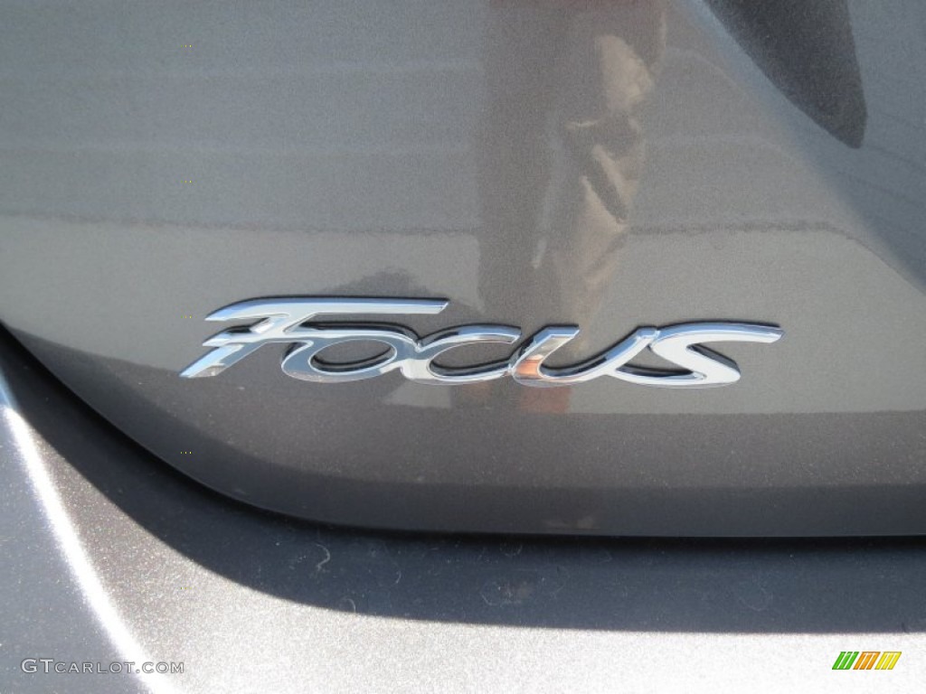 2012 Focus SE Sport 5-Door - Sterling Grey Metallic / Two-Tone Sport photo #11