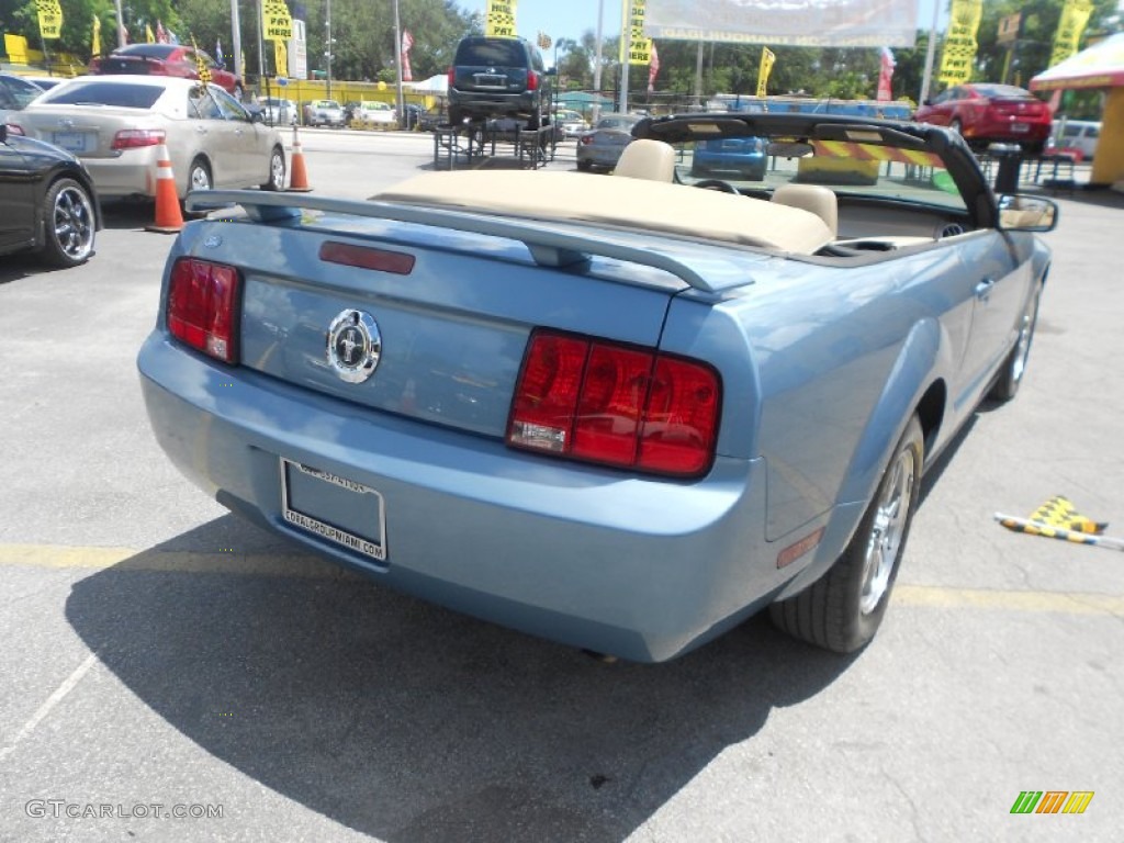 2005 Mustang V6 Premium Convertible - Windveil Blue Metallic / Medium Parchment photo #5