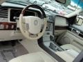2003 Black Lincoln Navigator Luxury  photo #22