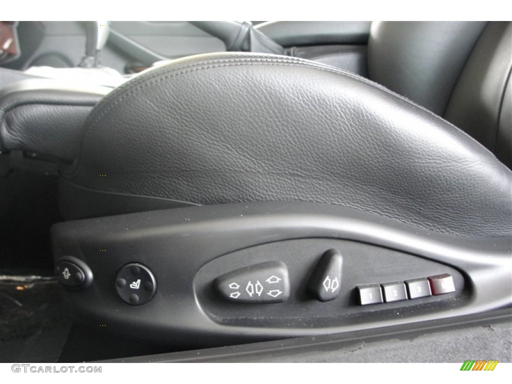 2007 BMW M6 Coupe Controls Photo #69209948