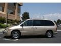 Champagne Pearl 2000 Chrysler Town & Country Limited Exterior