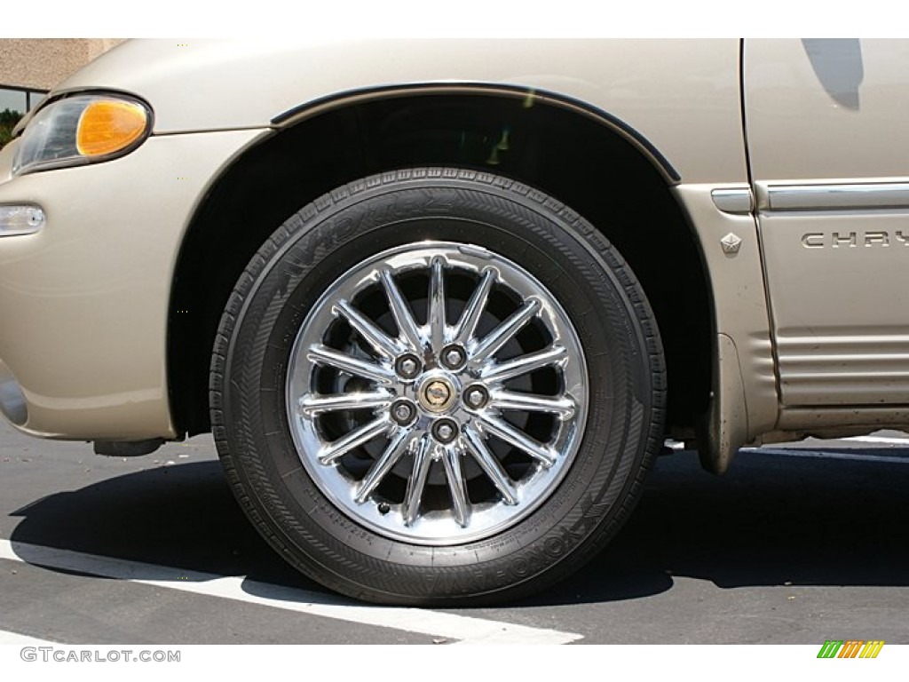 2000 Chrysler Town & Country Limited Wheel Photos