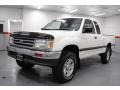 Warm White - T100 Truck DX Extended Cab 4x4 Photo No. 6