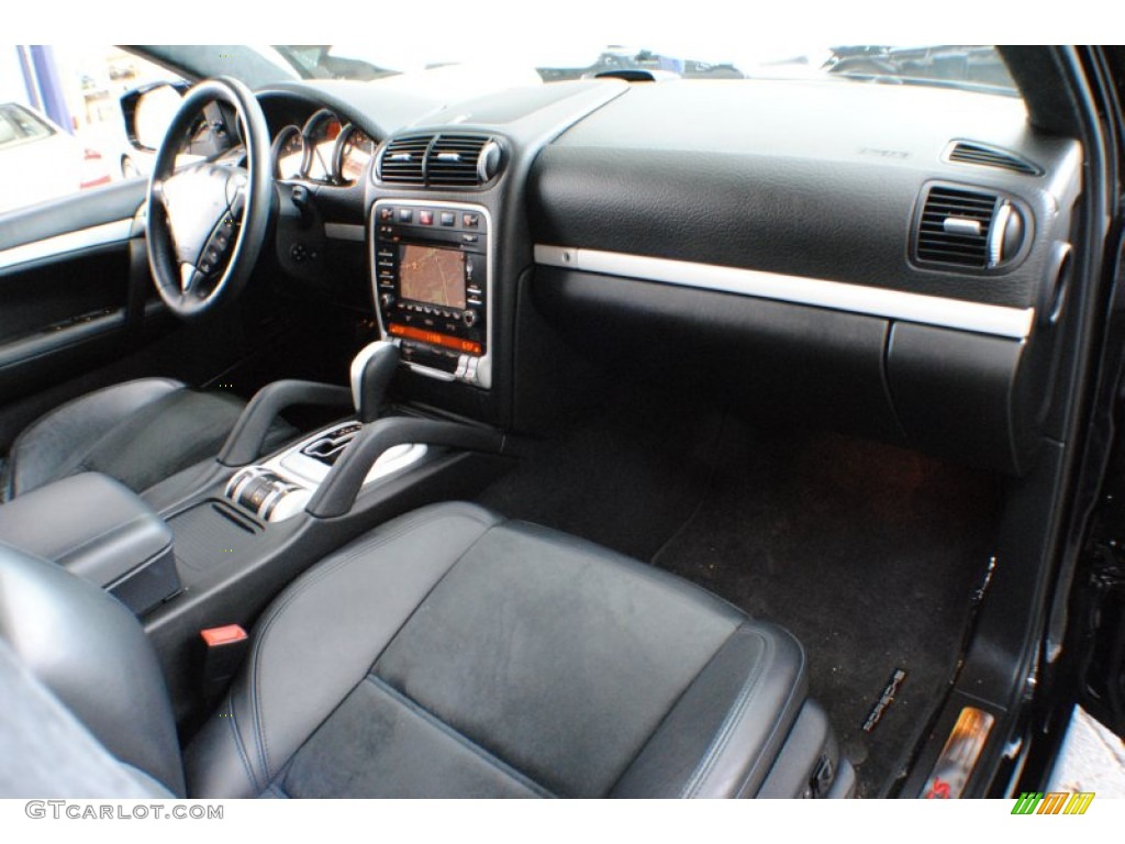Black Interior 2009 Porsche Cayenne GTS Photo #69216797