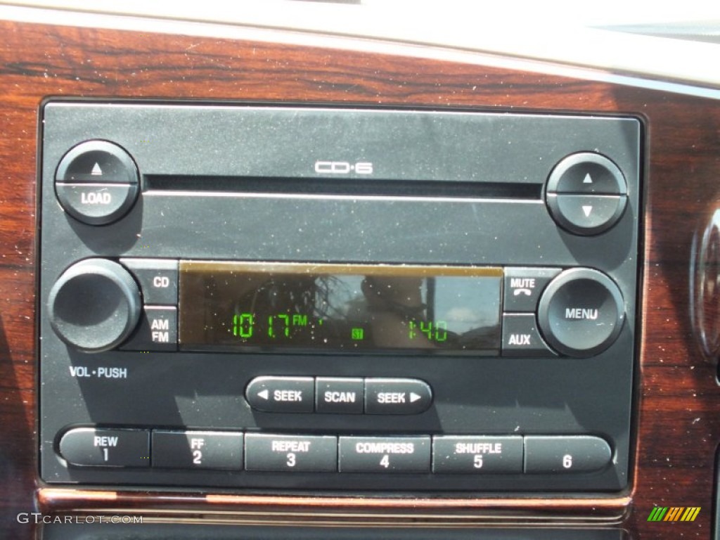 2005 Ford F350 Super Duty King Ranch Crew Cab Dually Audio System Photo #69218268
