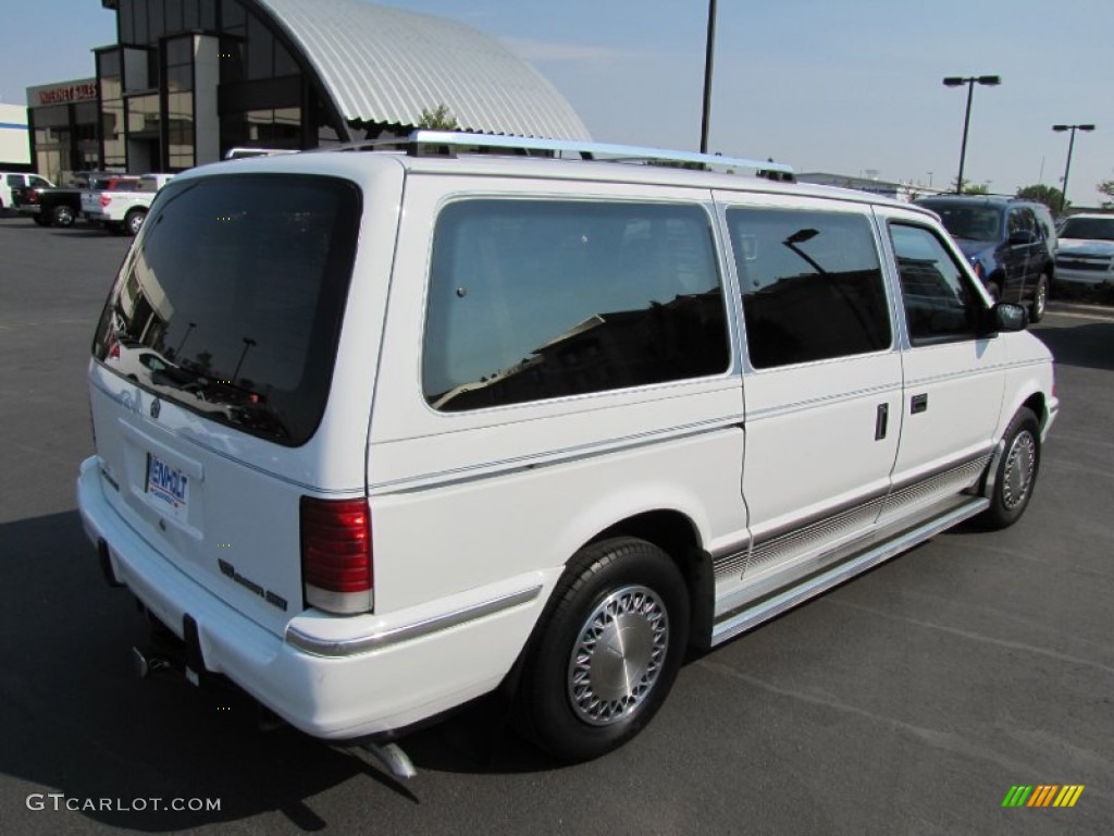 1991 Grand Voyager SE - Bright White / Blue photo #7