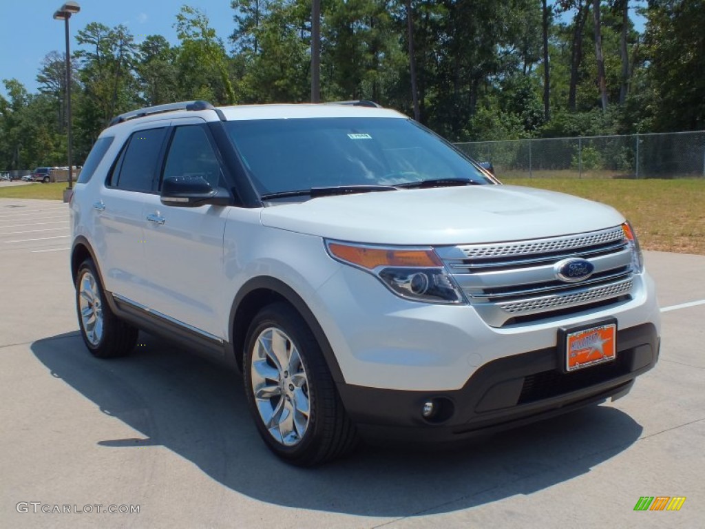 White Platinum Tri-Coat Ford Explorer