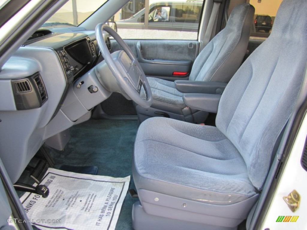 1991 Grand Voyager SE - Bright White / Blue photo #8