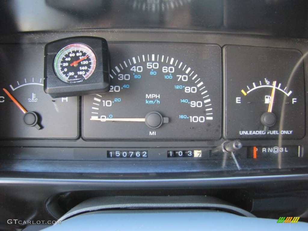 1991 Grand Voyager SE - Bright White / Blue photo #10