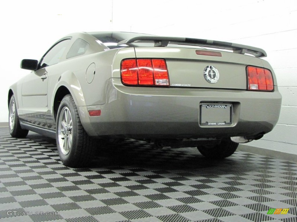 2005 Mustang V6 Premium Coupe - Mineral Grey Metallic / Medium Parchment photo #2