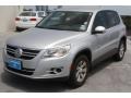 Reflex Silver Metallic - Tiguan S Photo No. 3