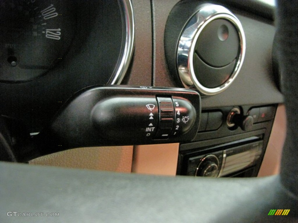 2005 Mustang V6 Premium Coupe - Mineral Grey Metallic / Medium Parchment photo #16