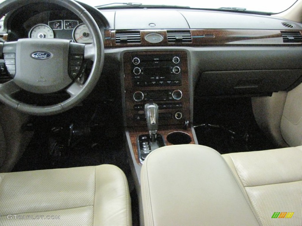 2009 Taurus Limited AWD - Smokestone Metallic / Camel photo #28