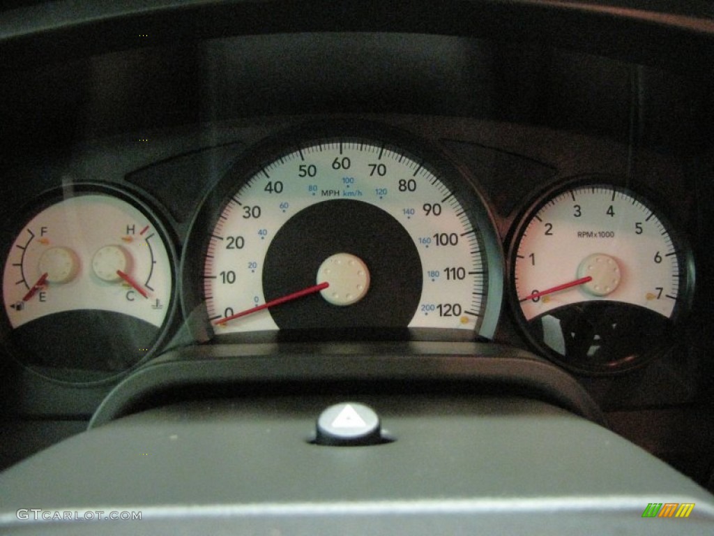 2005 Dodge Dakota ST Club Cab 4x4 Gauges Photos