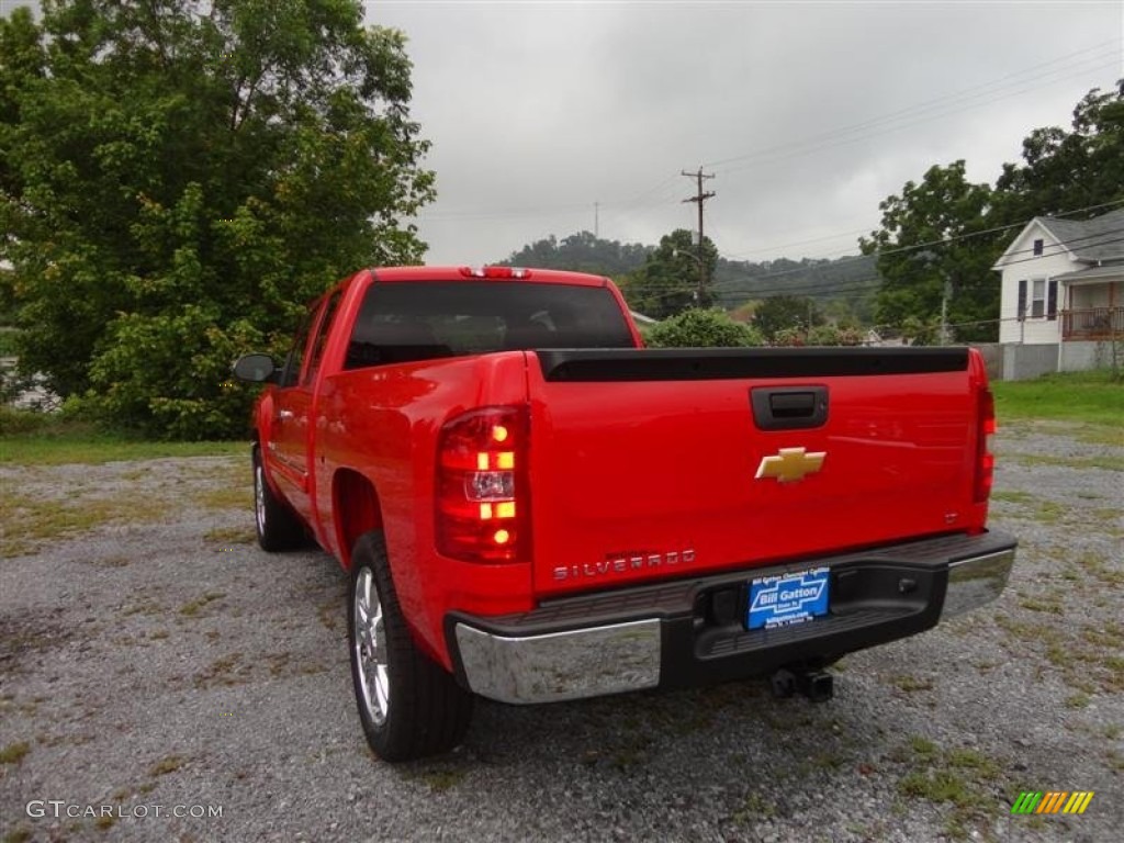 2013 Silverado 1500 LT Extended Cab - Victory Red / Ebony photo #3