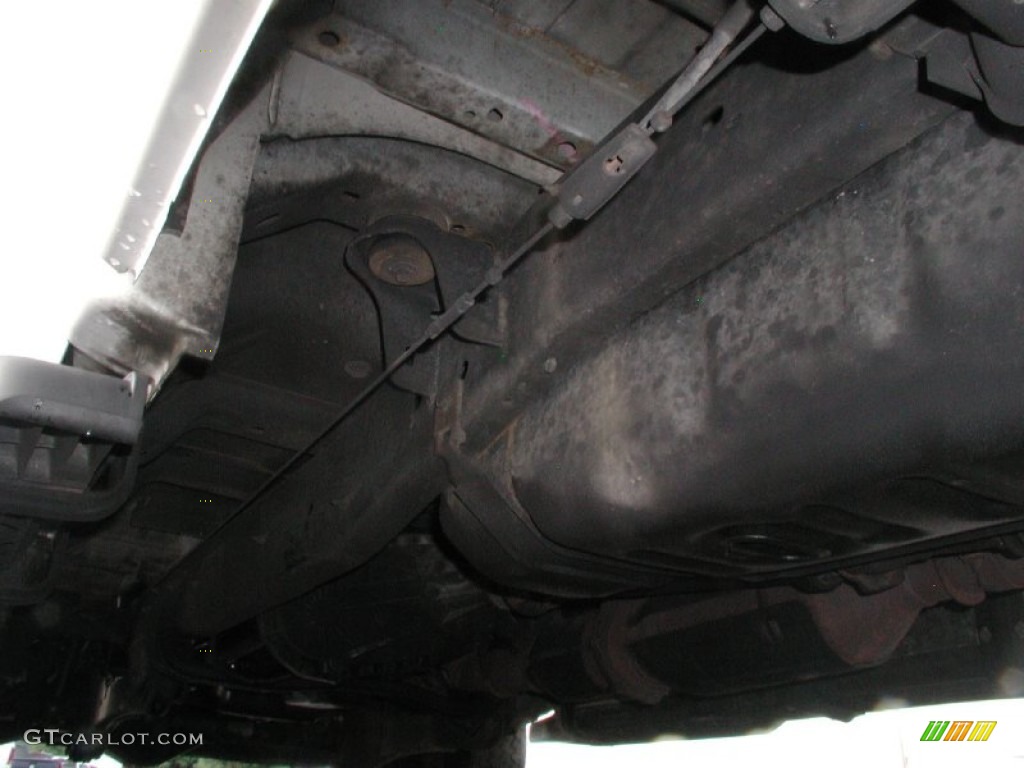 2008 Ford F350 Super Duty XLT SuperCab 4x4 Undercarriage Photo #69227460