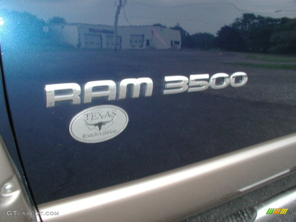 2004 Ram 3500 SLT Quad Cab 4x4 Dually - Patriot Blue Pearl / Taupe photo #31
