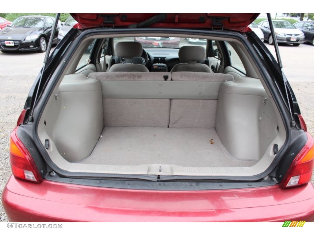 1998 S Series SW2 Wagon - Brilliant Red Metallic / Tan photo #17