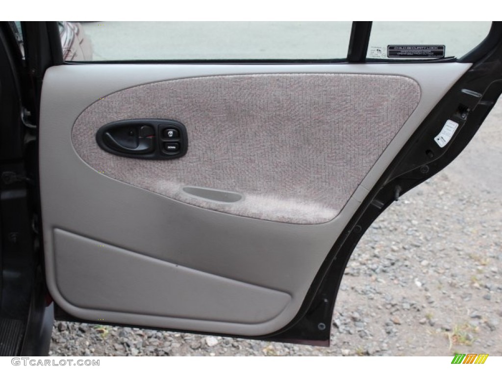 1998 S Series SW2 Wagon - Brilliant Red Metallic / Tan photo #18