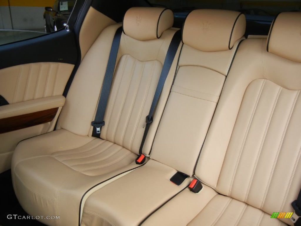 2006 Maserati Quattroporte Standard Quattroporte Model Rear Seat Photo #69230124
