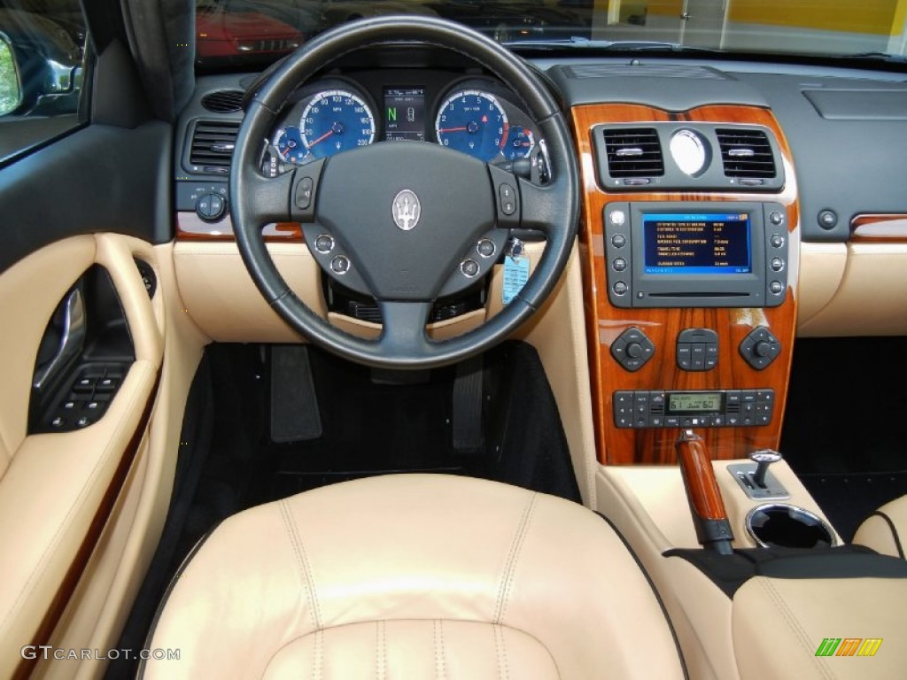 2006 Maserati Quattroporte Standard Quattroporte Model Beige Dashboard Photo #69230187
