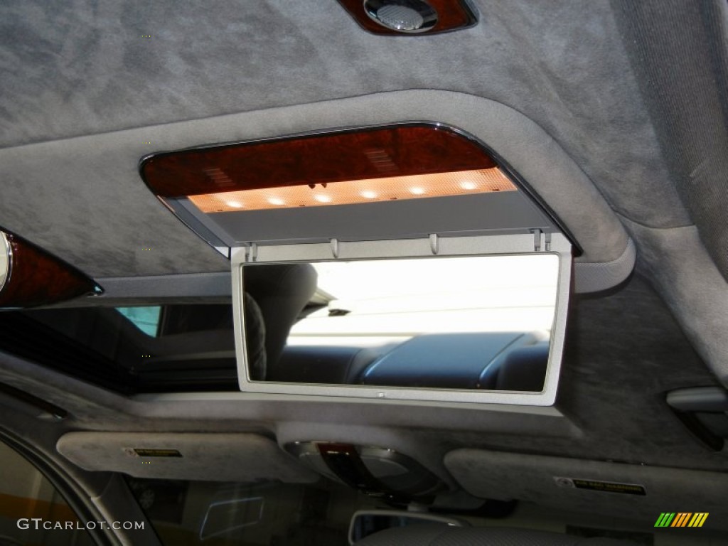 Gray Interior 2005 Maybach 57 Standard 57 Model Photo #69231042