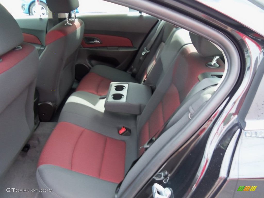 Jet Black/Sport Red Interior 2012 Chevrolet Cruze LT Photo #69231327
