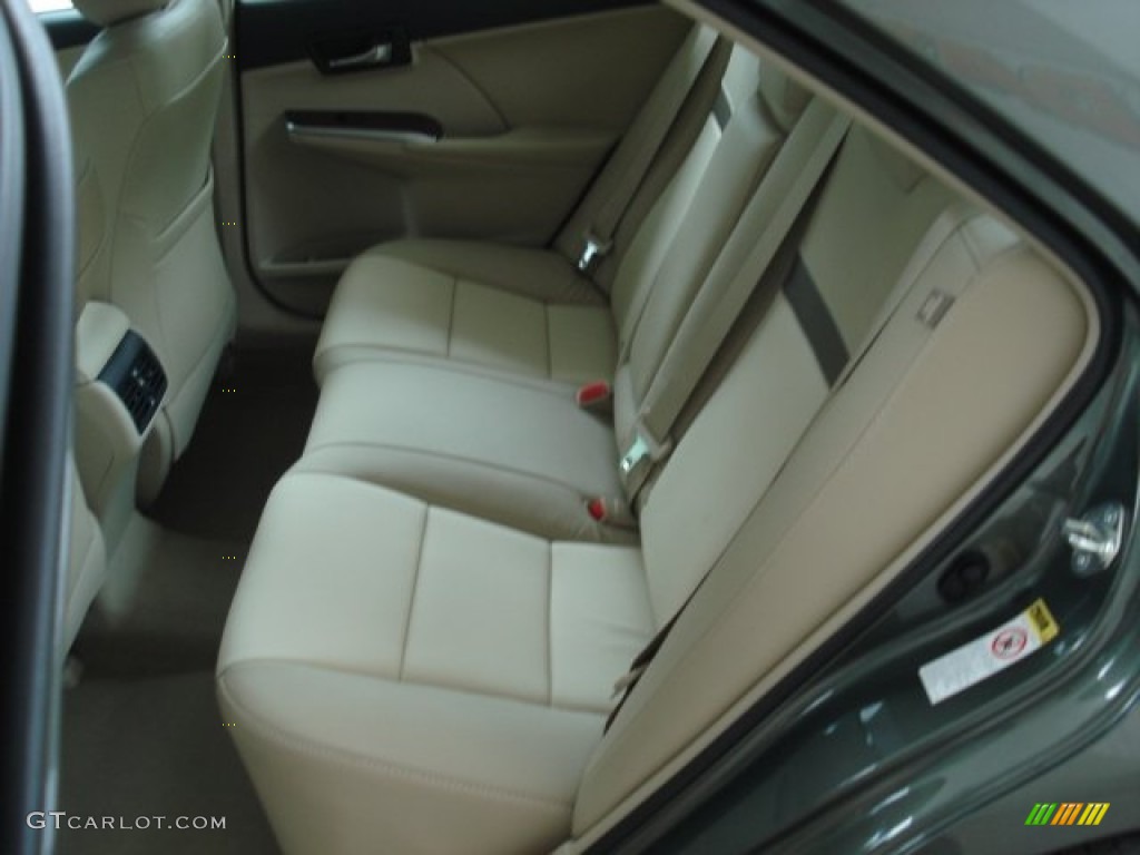 2012 Camry XLE - Cypress Green Pearl / Ivory photo #10