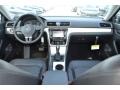 Platinum Gray Metallic - Passat 2.5L SE Photo No. 5