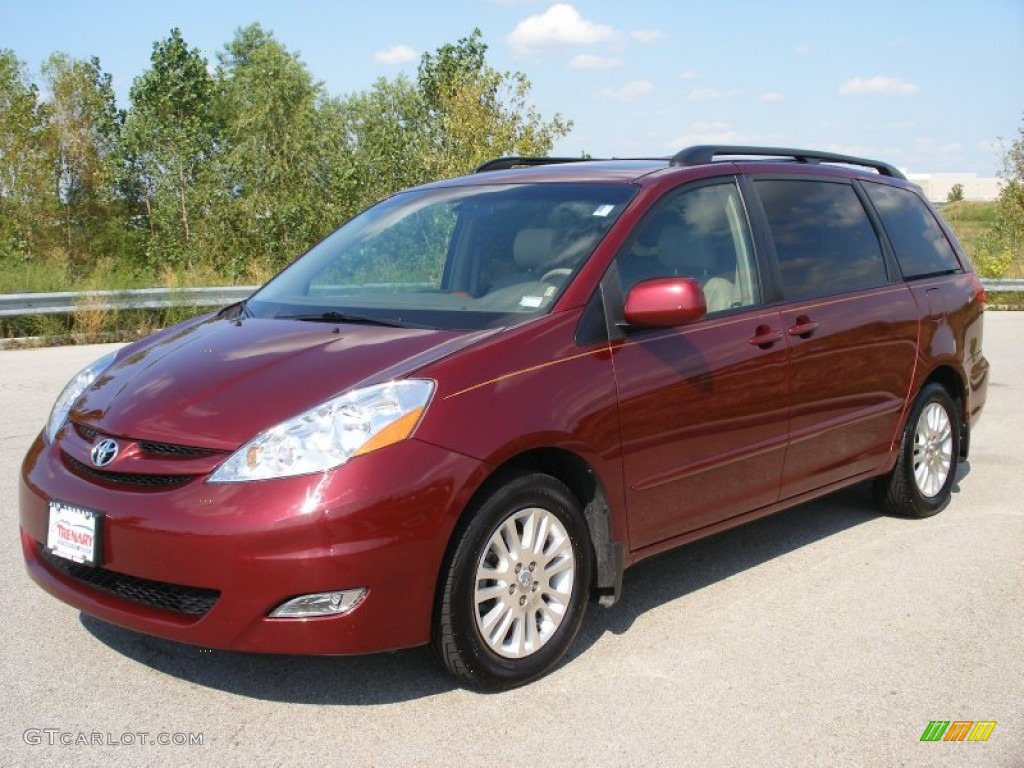 2008 Sienna XLE - Salsa Red Pearl / Fawn photo #2