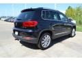 Deep Black Metallic - Tiguan SE Photo No. 2