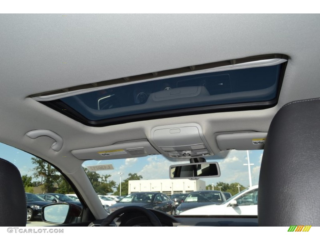 2013 Passat TDI SEL - Opera Red Metallic / Titan Black photo #6