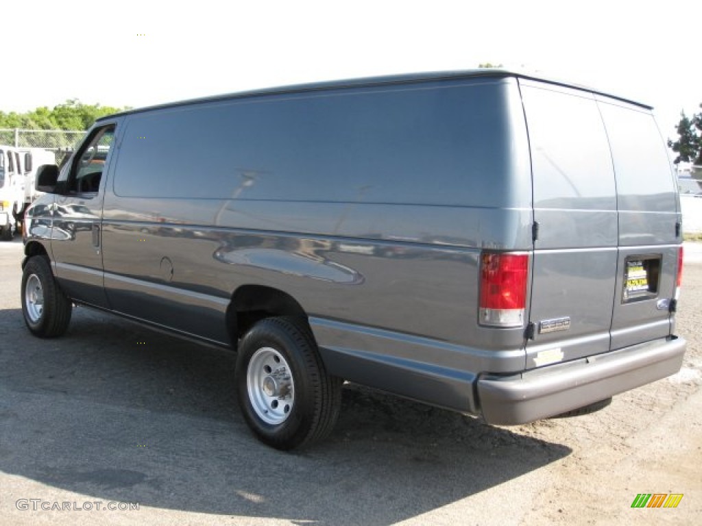 2006 E Series Van E350 Cargo - Dark Shadow Grey Metallic / Medium Flint Grey photo #4