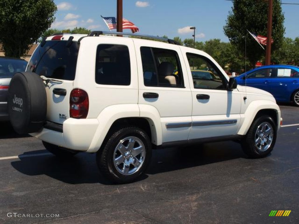 2007 Liberty Limited 4x4 - Stone White / Khaki photo #3