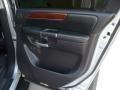 Silver Indulgence - QX 56 4WD Photo No. 23