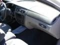 2006 Silver Frost Metallic Ford Taurus SE  photo #18