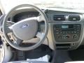 2006 Silver Frost Metallic Ford Taurus SE  photo #28