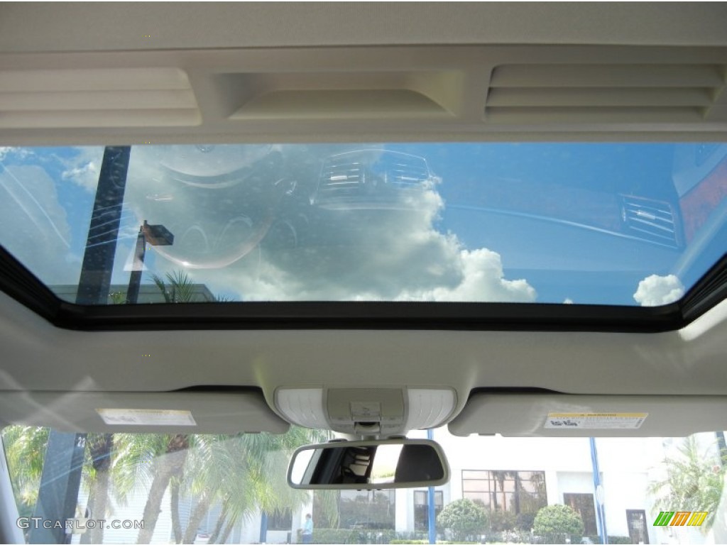 2012 Mercedes-Benz E 350 Sedan Sunroof Photo #69239961
