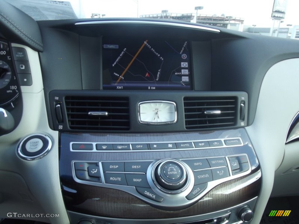 2013 Infiniti M 37 Sedan Controls Photo #69240009