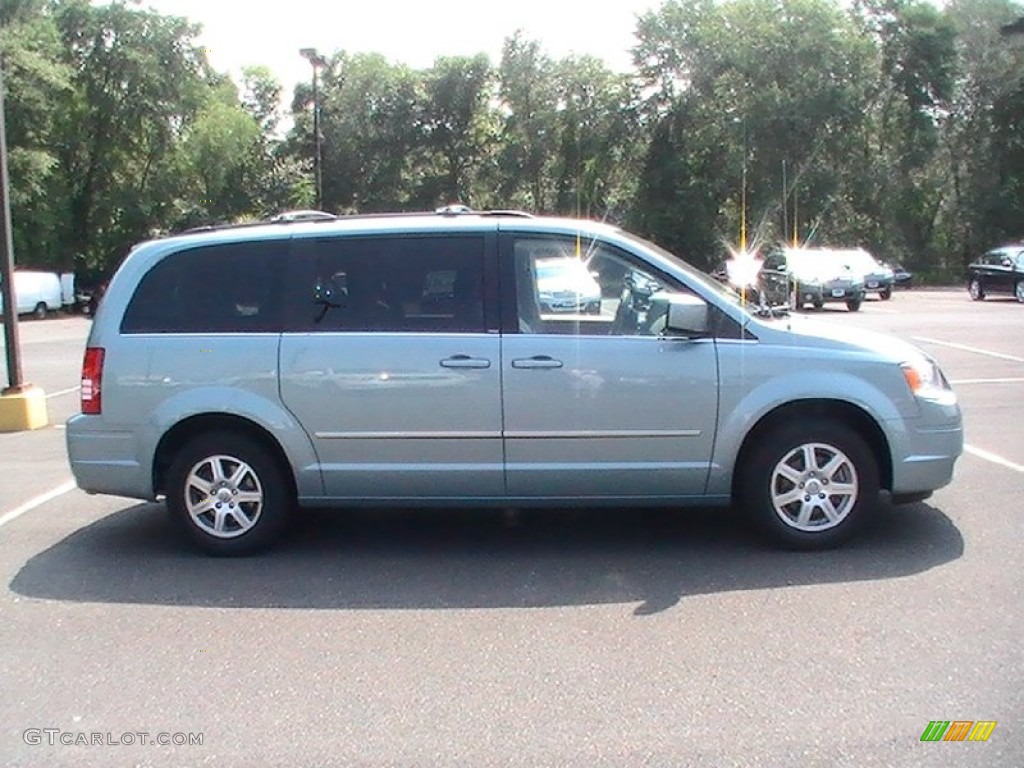 Clearwater Blue Pearl 2009 Chrysler Town & Country Touring Exterior Photo #69243474