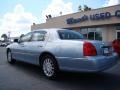 2007 Light Ice Blue Metallic Lincoln Town Car Signature  photo #2