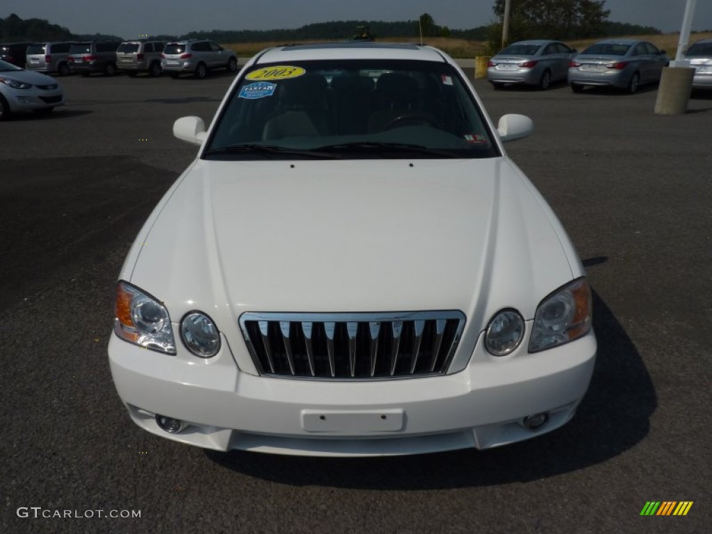 2003 Optima SE V6 - Clear White / Gray photo #2