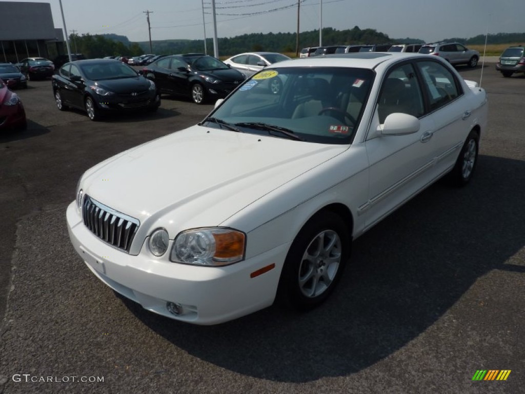 2003 Optima SE V6 - Clear White / Gray photo #3