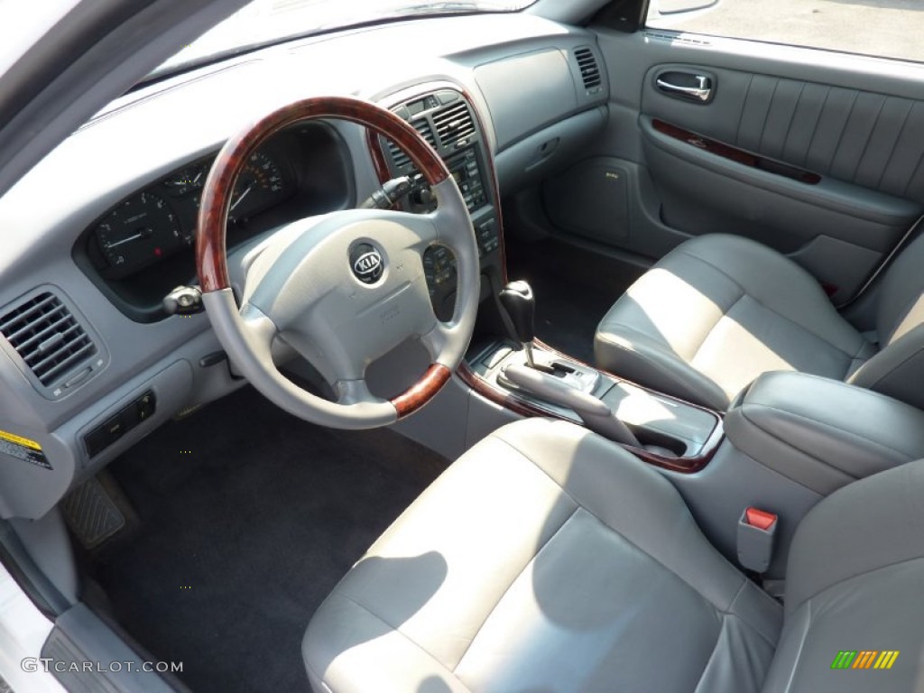2003 Optima SE V6 - Clear White / Gray photo #17