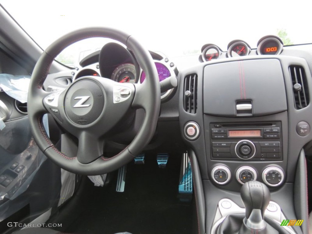 2013 Nissan 370Z NISMO Coupe NISMO Black/Red Dashboard Photo #69247761
