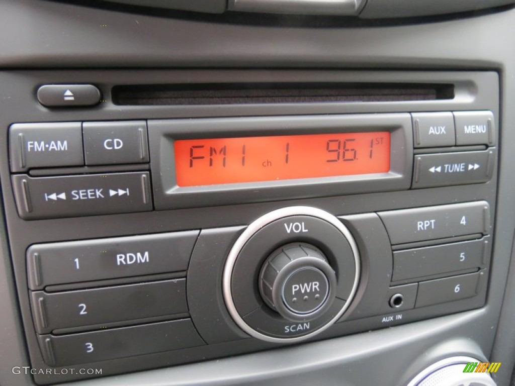 2013 Nissan 370Z NISMO Coupe Audio System Photo #69247789