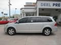 Mercury Silver Metallic - Routan SE Photo No. 2