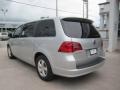 Mercury Silver Metallic - Routan SE Photo No. 3