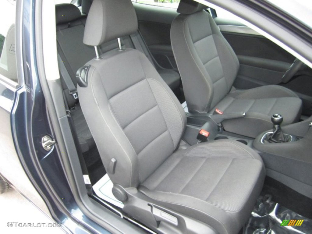 Titan Black Interior 2011 Volkswagen Golf 2 Door Photo #69248917