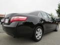Black - Camry LE Photo No. 5